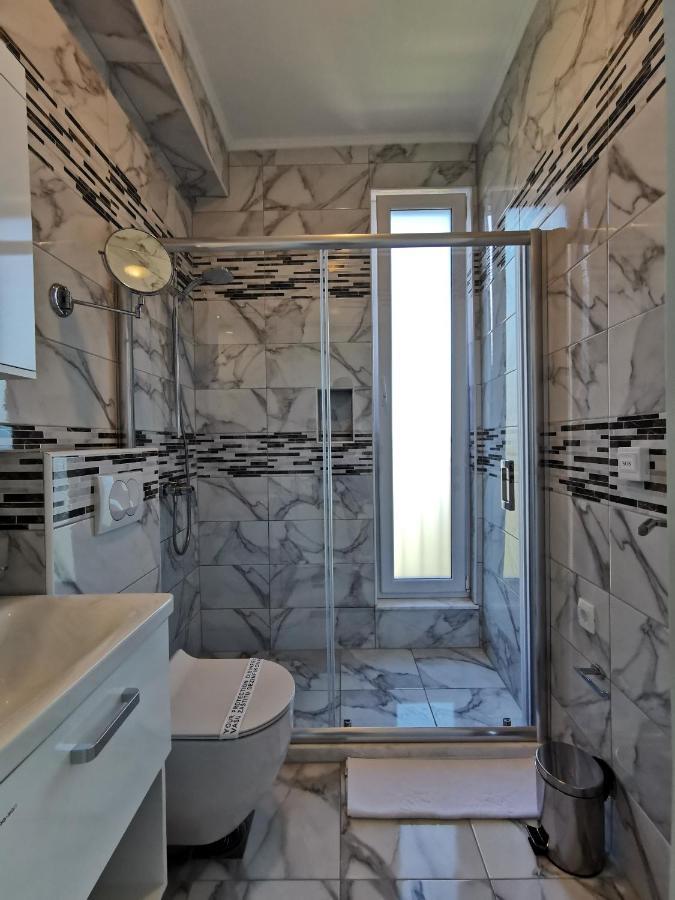 Hotel Montenino Бар Екстериор снимка